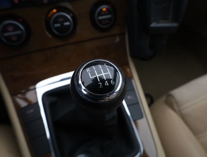 Volkswagen Passat, 2005