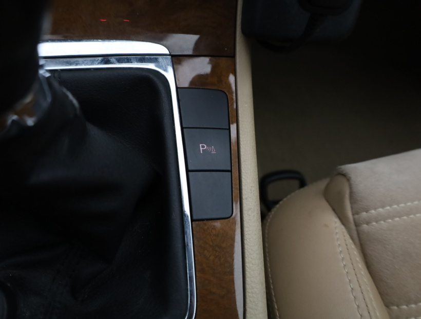 Volkswagen Passat, 2005