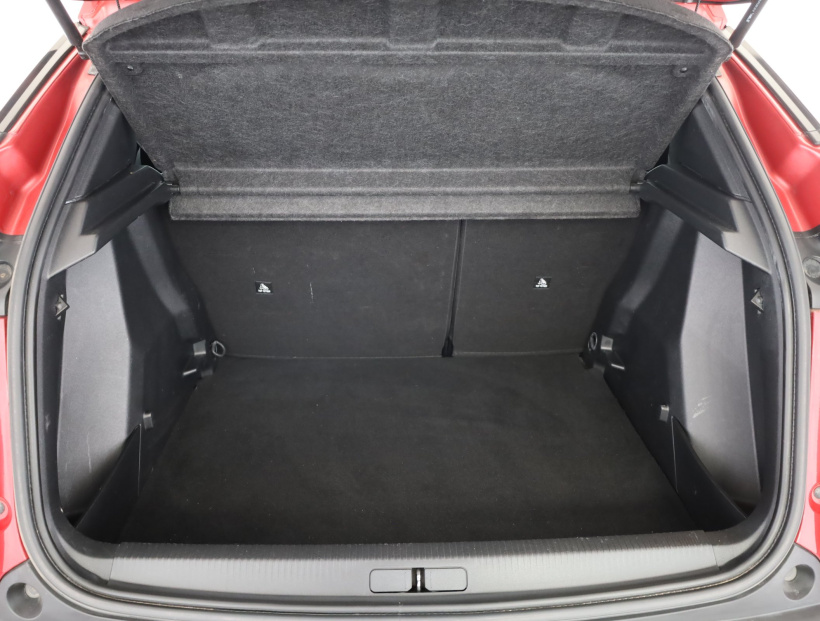 Peugeot 2008, 2020