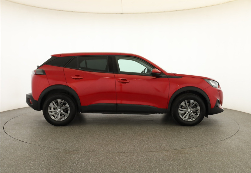 Peugeot 2008, 2020