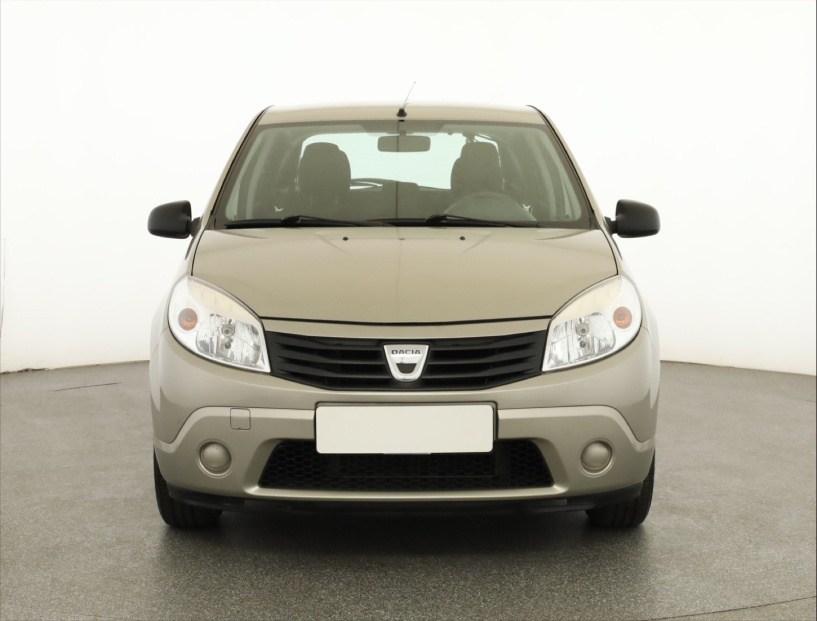 Dacia Sandero, 2011