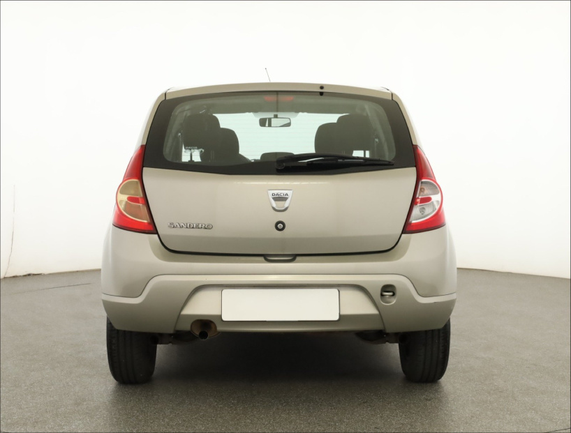 Dacia Sandero, 2011
