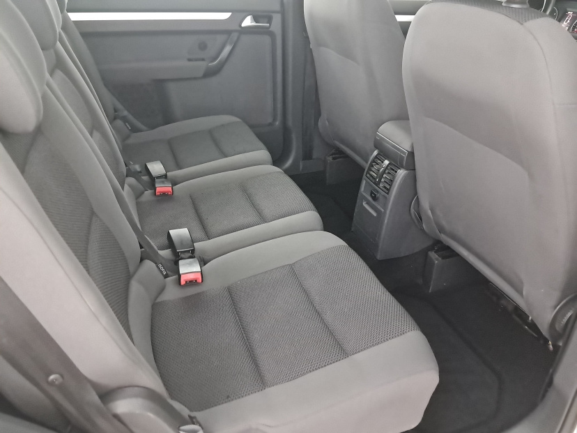 Volkswagen Touran, 2012