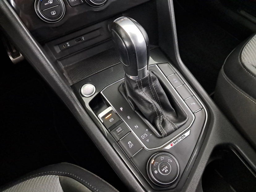 Volkswagen Tiguan, 2016