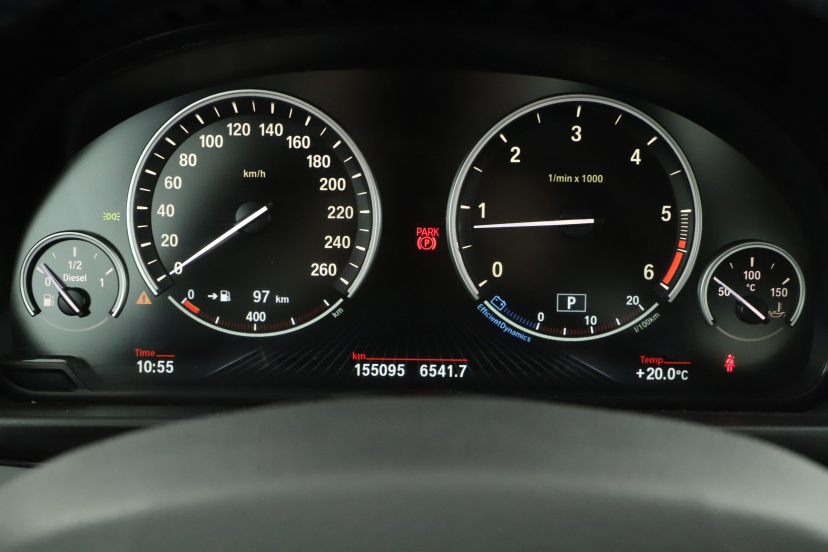 BMW 5, 2015