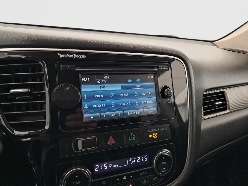 Mitsubishi Outlander, 2016