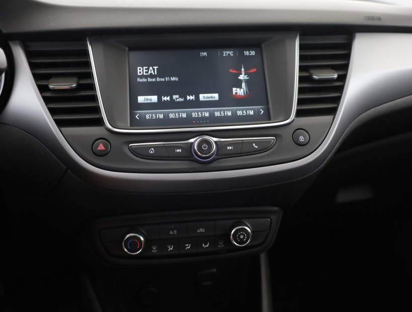 Opel Crossland, 2021