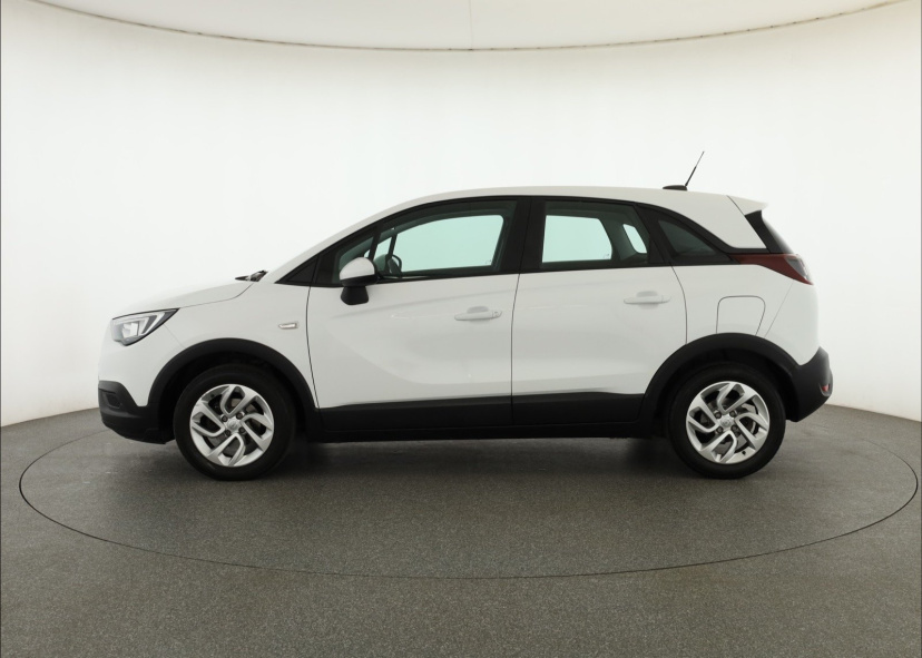 Opel Crossland, 2021