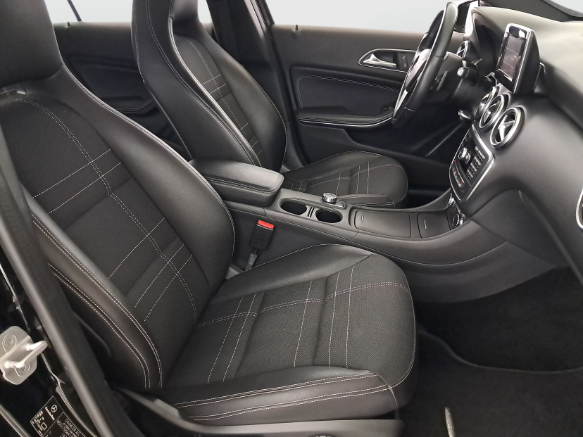 Mercedes-Benz A, 2013