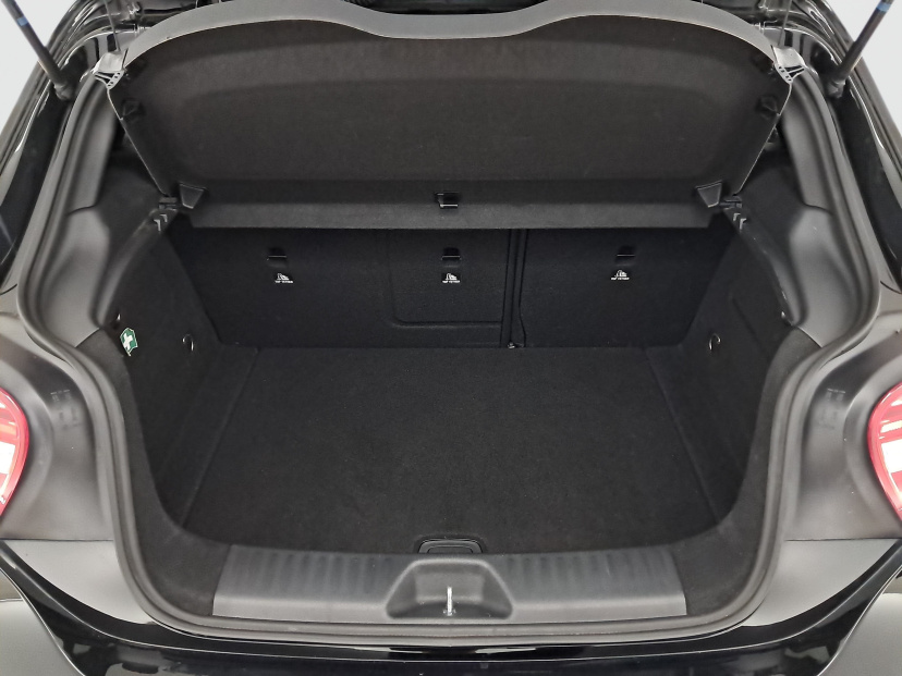 Mercedes-Benz A, 2013