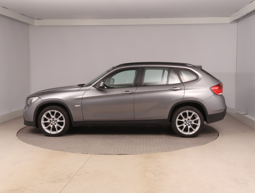 BMW X1, 2011