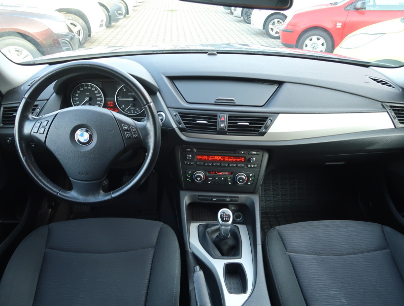 BMW X1, 2011