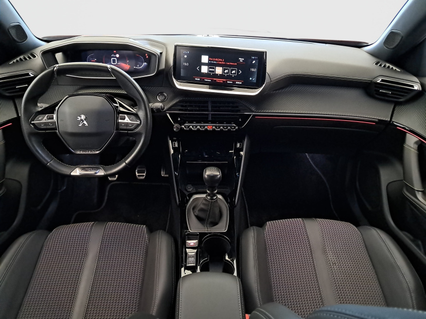 Peugeot 2008, 2021