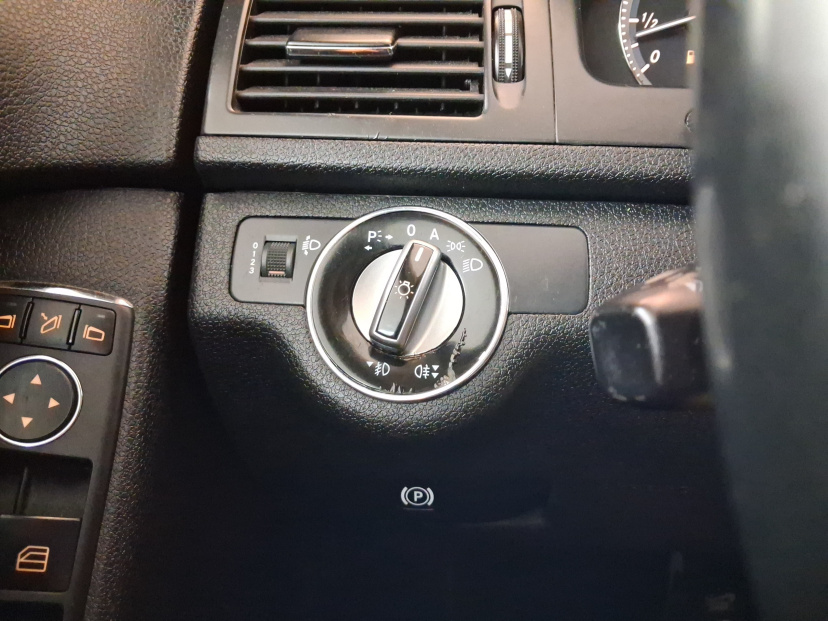 Mercedes-Benz C, 2009
