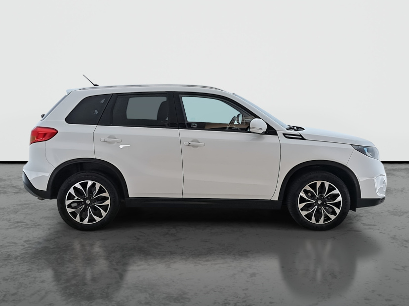 Suzuki Vitara, 2015