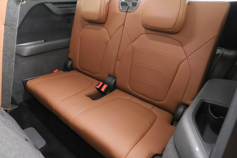 Volkswagen Passat, 2016