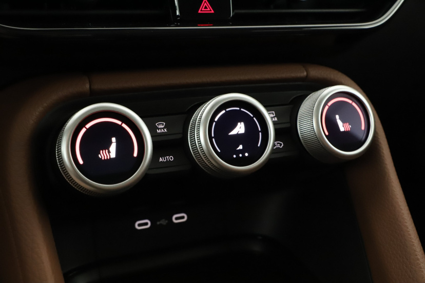Volkswagen Passat, 2016