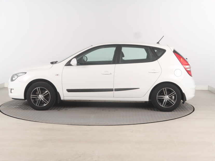 Hyundai i30, 2009