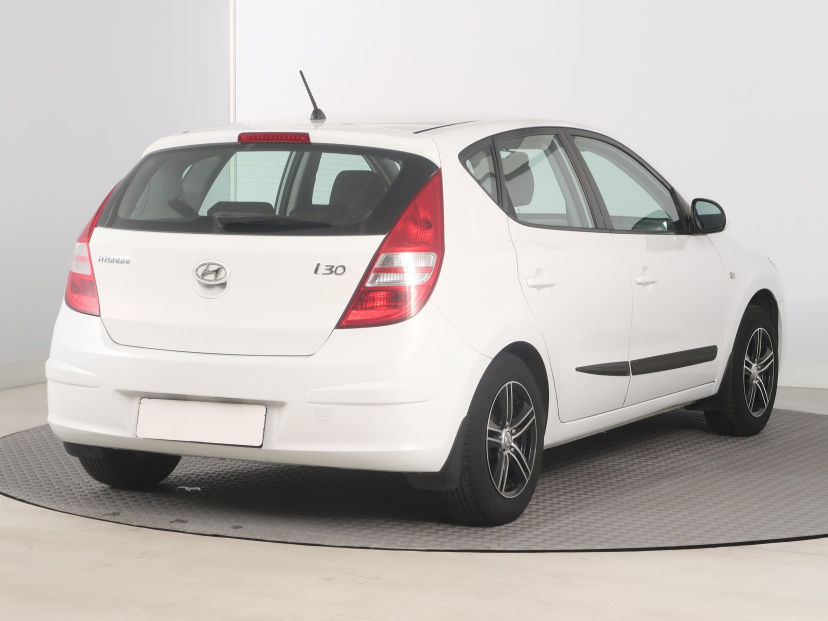 Hyundai i30, 2009
