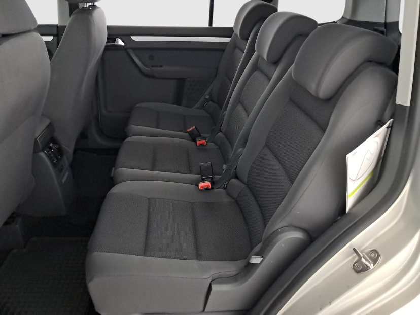 Volkswagen Touran, 2012