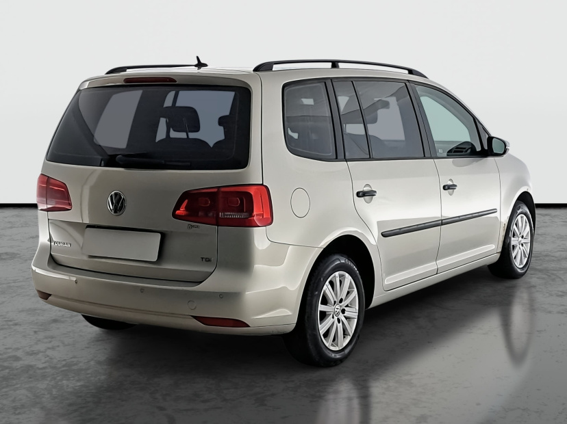 Volkswagen Touran, 2012