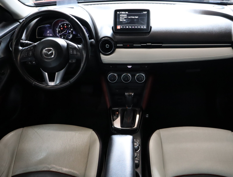 Mazda CX-3, 2016
