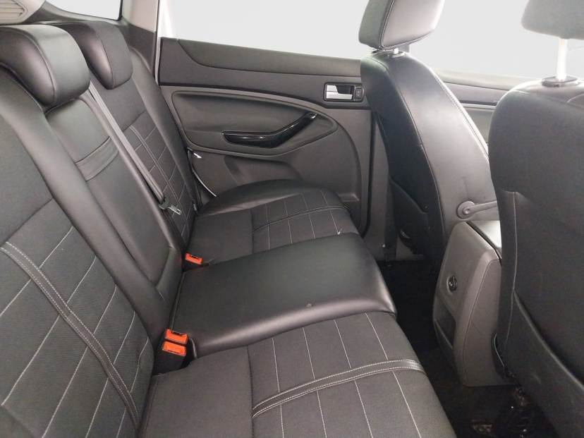Ford Kuga, 2012