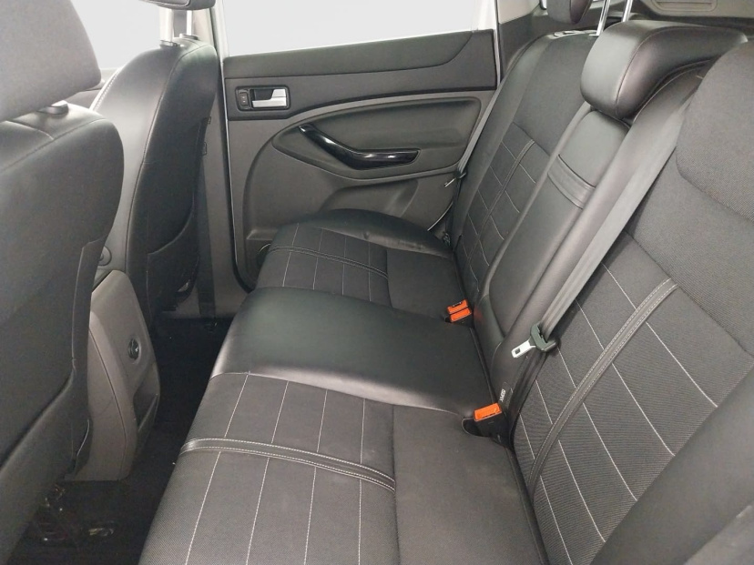 Ford Kuga, 2012