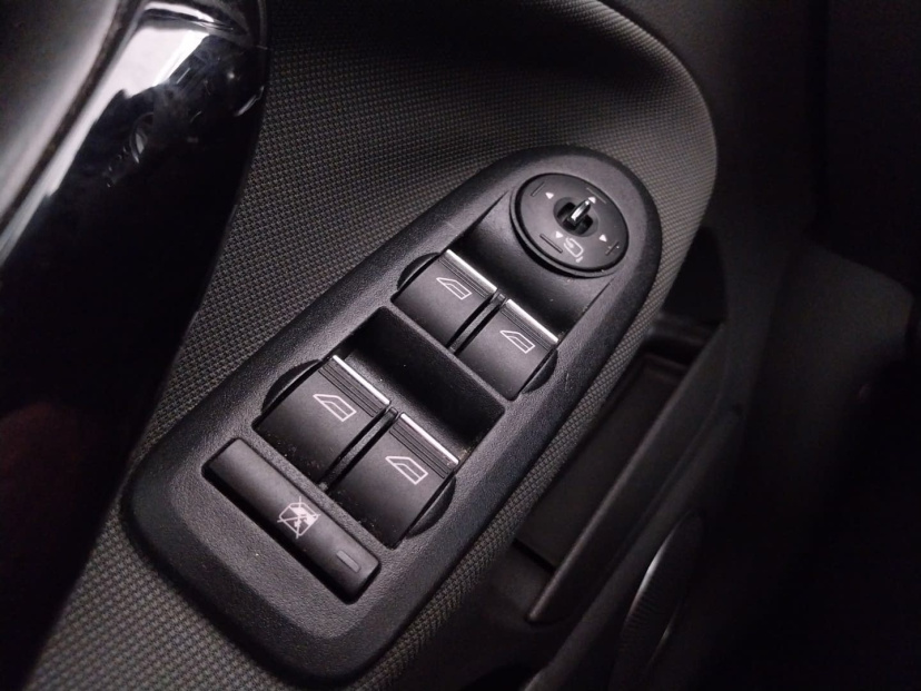 Ford Kuga, 2012