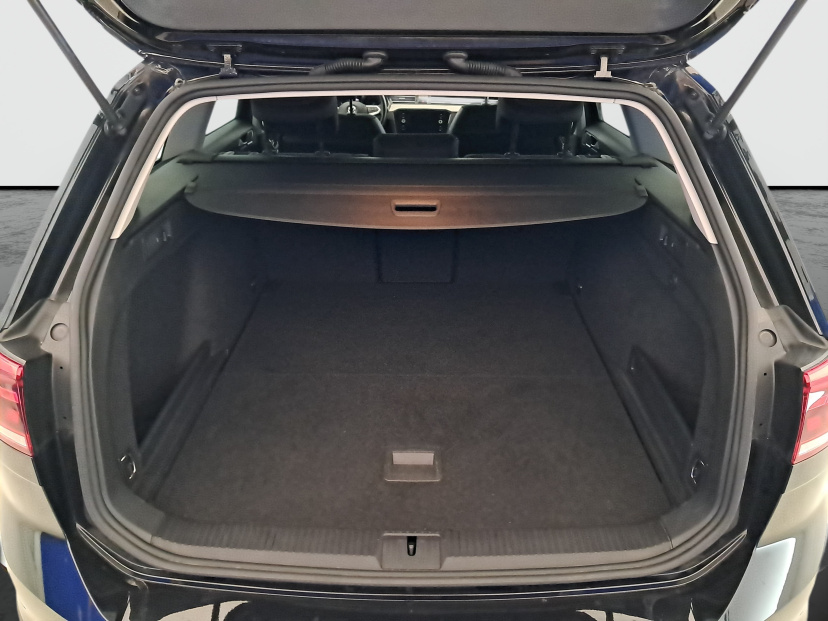 Volkswagen Passat, 2020