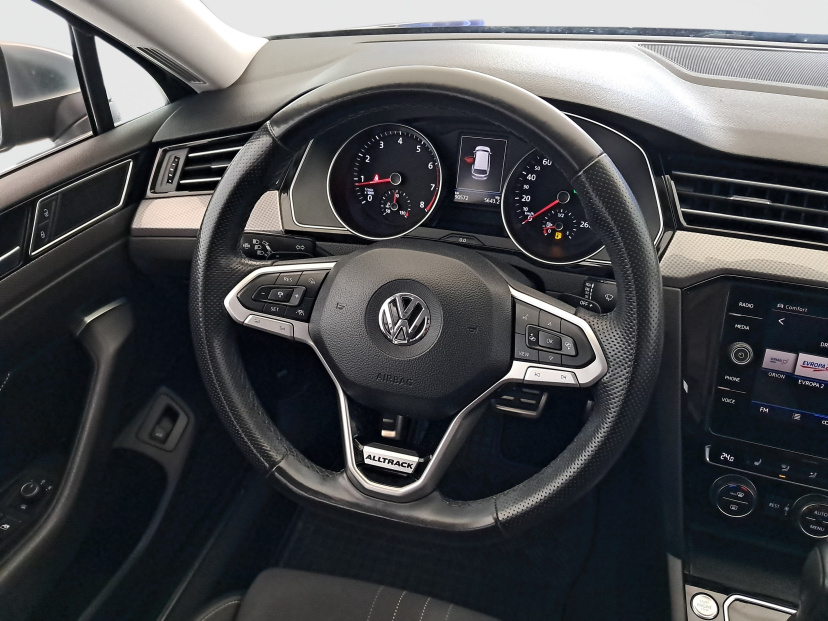 Volkswagen Passat, 2020