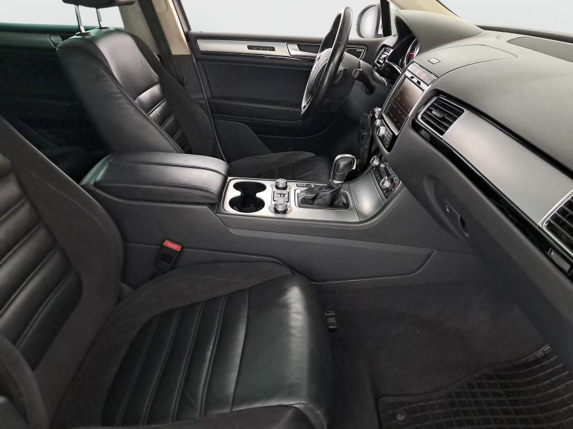 Volkswagen Touareg, 2016