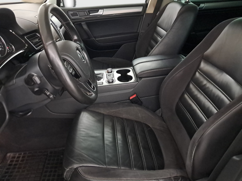 Volkswagen Touareg, 2016