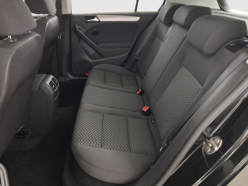 Volkswagen Golf, 2011