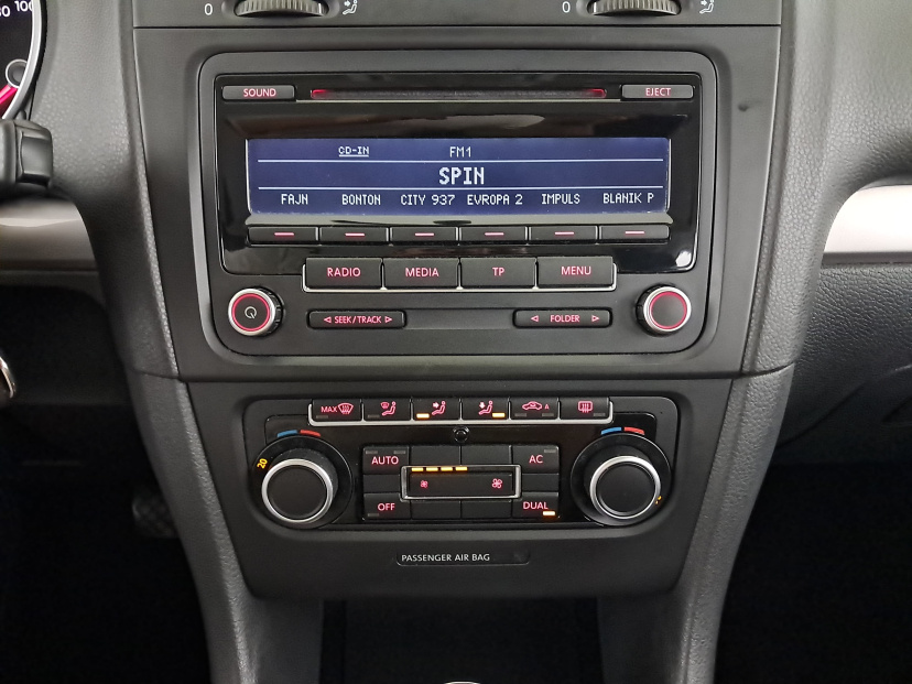 Volkswagen Golf, 2011