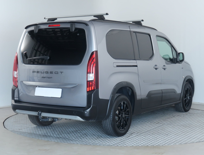 Peugeot Rifter, 2024