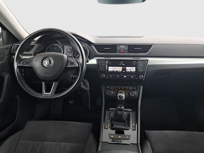 Škoda Superb, 2017