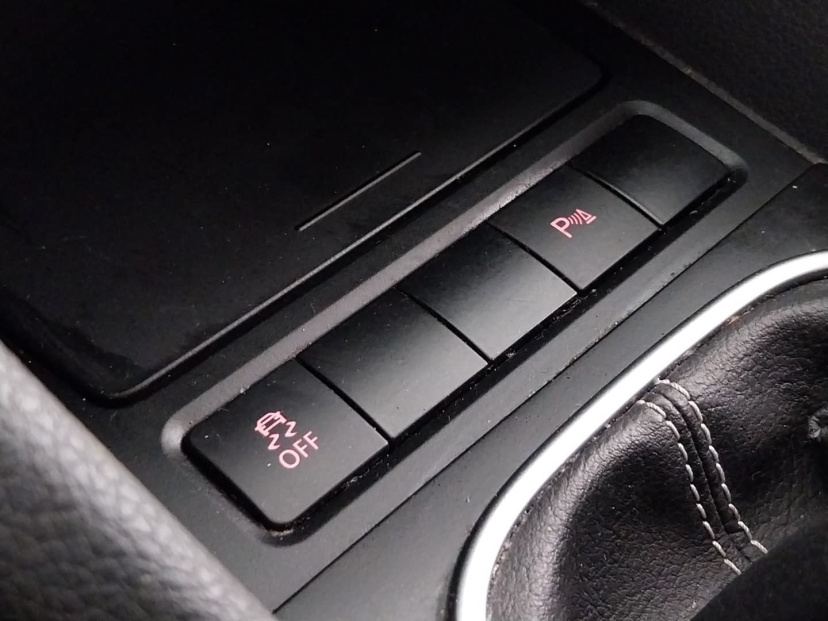 Volkswagen Golf, 2013