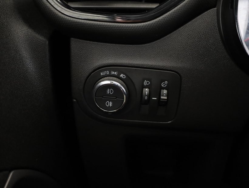 Opel Crossland, 2019