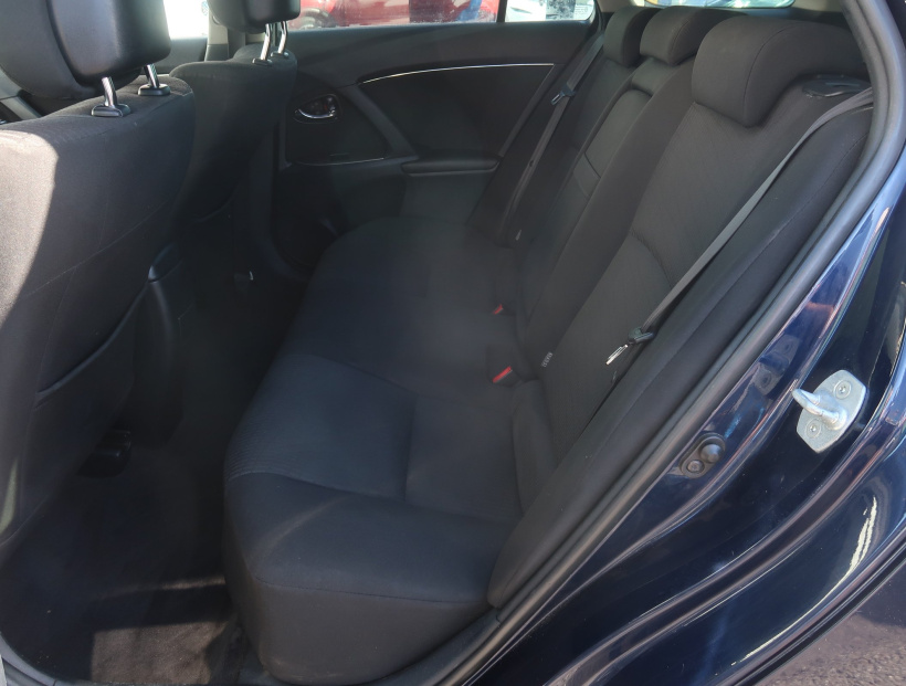 Toyota Avensis, 2009
