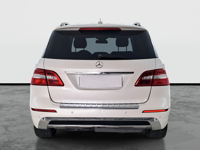 Mercedes-Benz ML, 2015