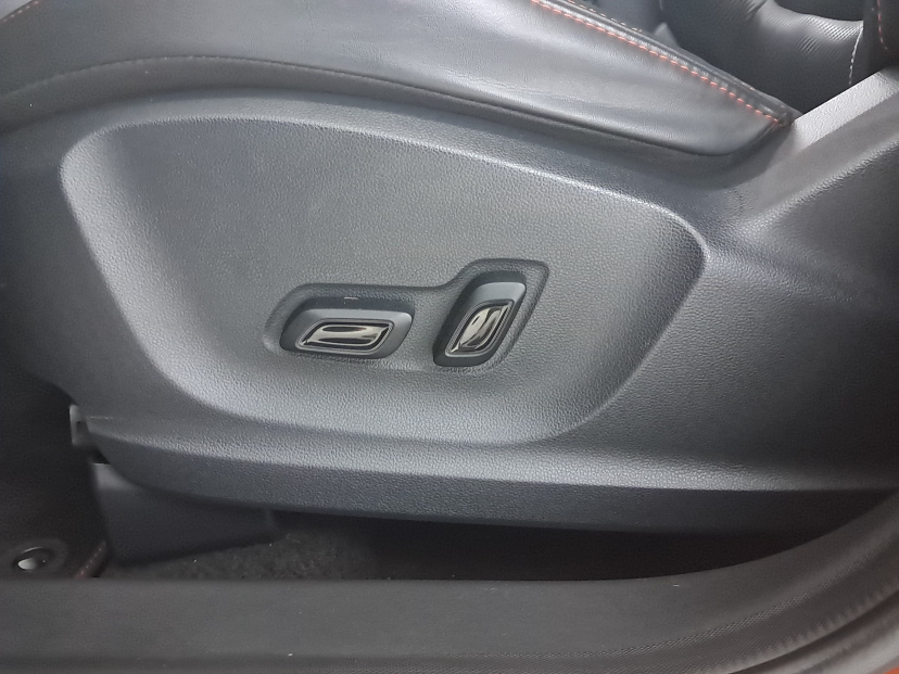 MG ZS SUV, 2022