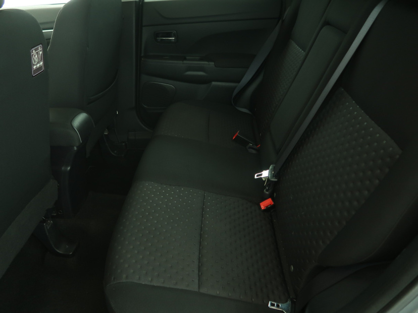 Mitsubishi ASX, 2010