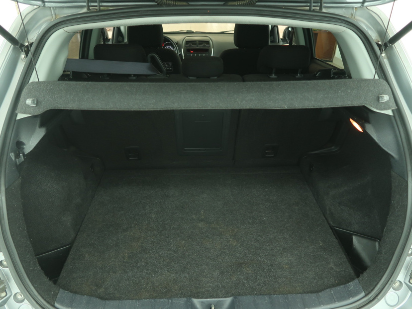 Mitsubishi ASX, 2010