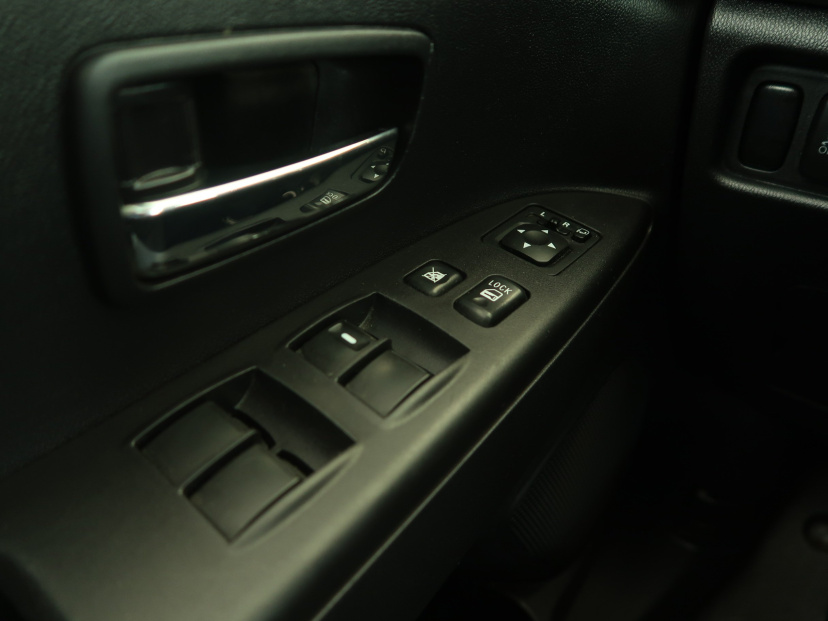 Mitsubishi ASX, 2010