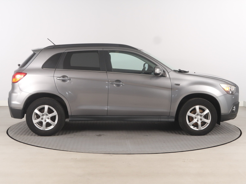 Mitsubishi ASX, 2010