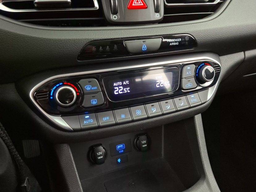 Hyundai i30, 2022