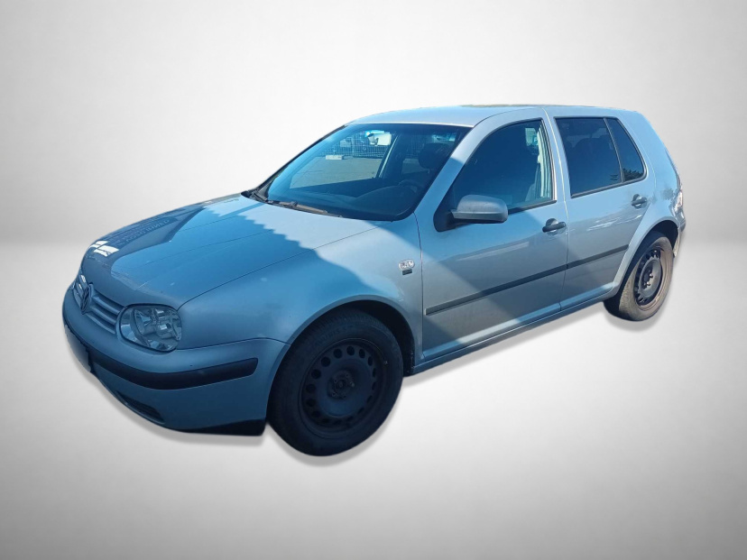 Volkswagen Golf, 2003