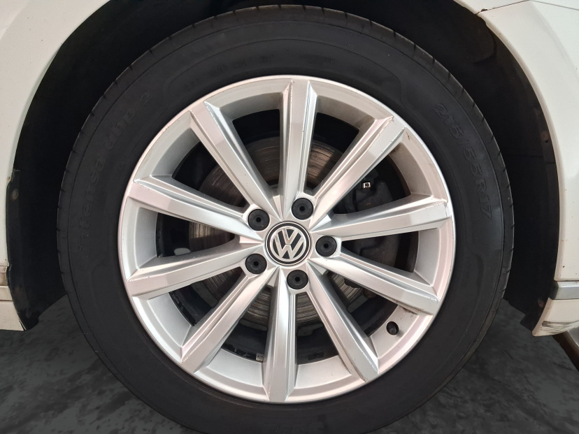 Volkswagen Passat, 2017