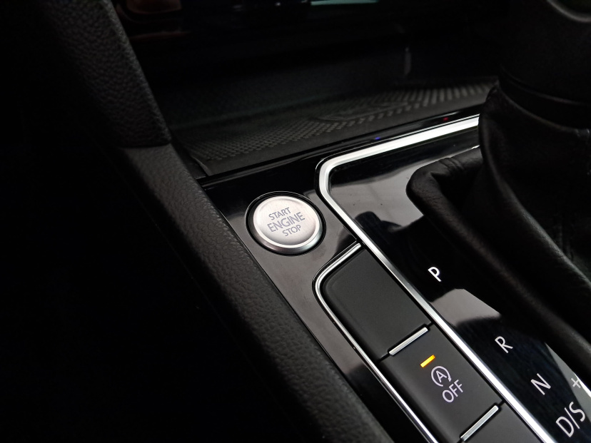 Volkswagen Passat, 2020